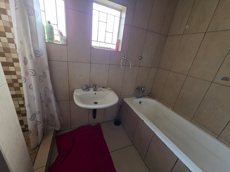 4 Bedroom Property for Sale in Sasolburg Ext 5 Free State